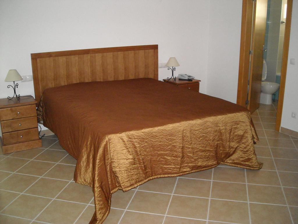 Aparthotel Smy Santa Eulalia Algarve Albufeira Zimmer foto